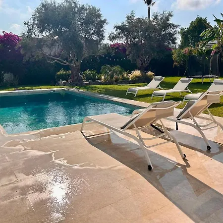 El Rancho With Pool Near Puerto Banus فيلة