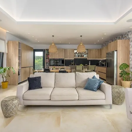 El Rancho With Pool Near Puerto Banus *